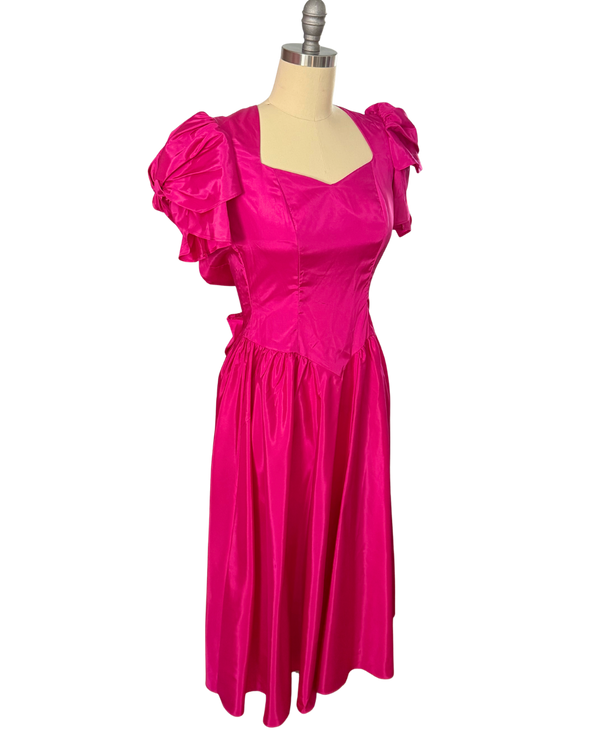 Fuchsia taffeta party dress - transparent background photo